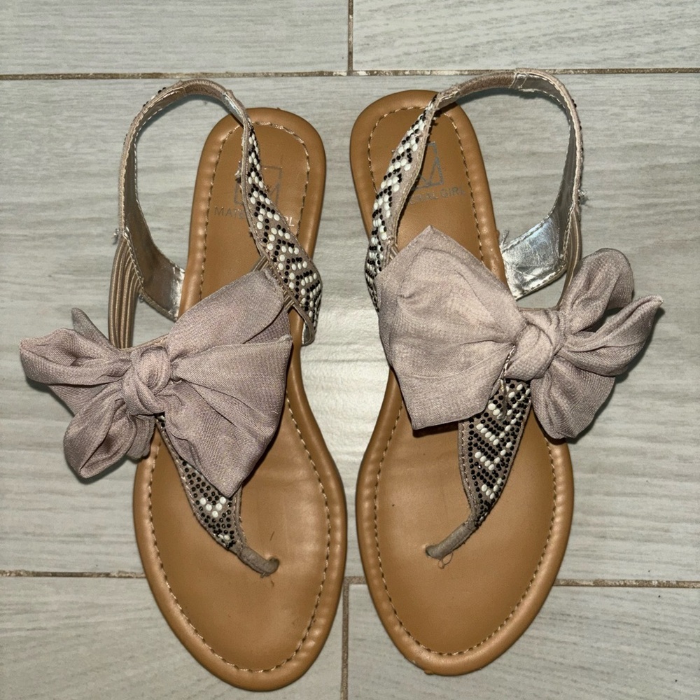 Bow Sandals